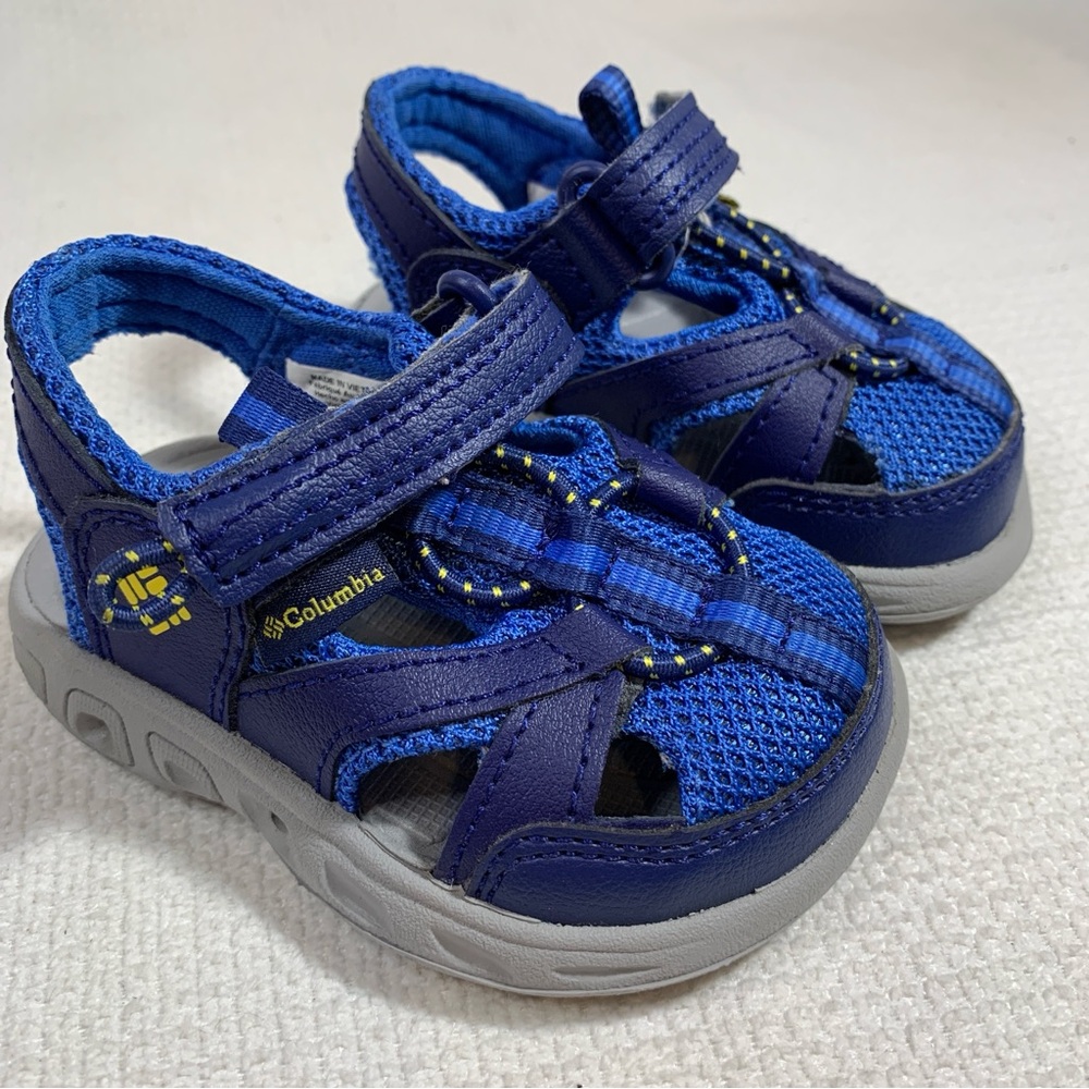 Columbia Toddler size 4 Techsun Wave Sandals
